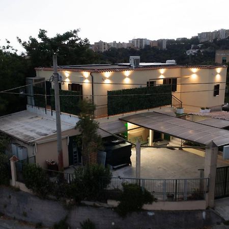 Chalet N5 Guest House Καταντζάρο Εξωτερικό φωτογραφία